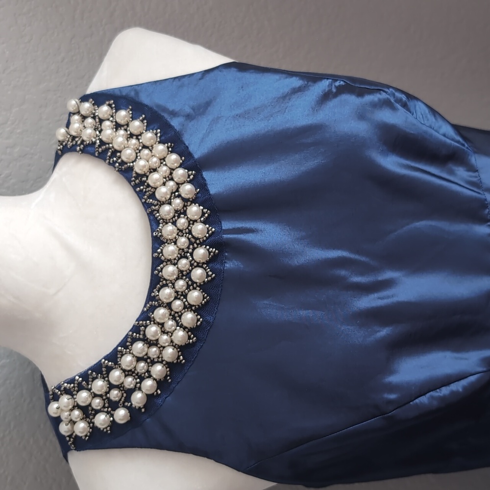 Elegant Sangria Blue Fit & Flare Size 4 Holiday Cocktail Dress Pearls & Pockets - Picture 3 of 9